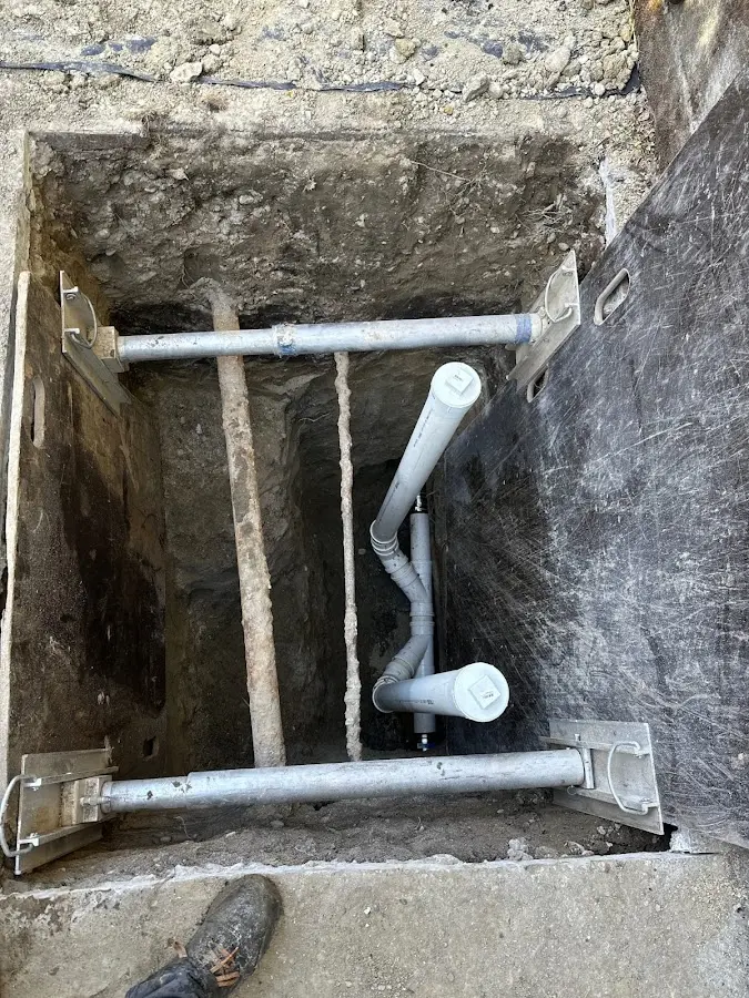 Experienced plumber completing Gas Line Repair work in Steilacoom